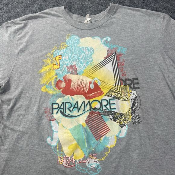 Y2K Paramore Band T Shirt Merch Rock Punk Alternative Band Tee Early 2000s Sz XL - Picture 1 of 10
